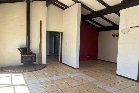 Photo of property in 96 Becroft Drive, Forrest Hill, Auckland, 0620