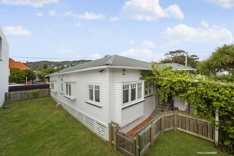 Photo of property in 284 Karori Road, Karori, Wellington, 6012