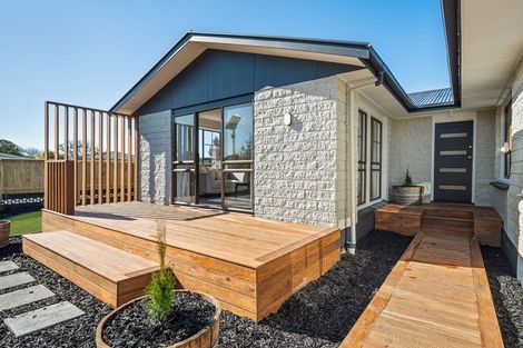 Photo of property in 20 Palmers Road, New Brighton, Christchurch, 8083