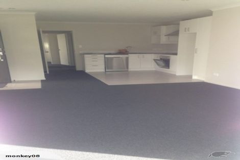 Photo of property in 12 Lockyer Road, Kumeu, 0810
