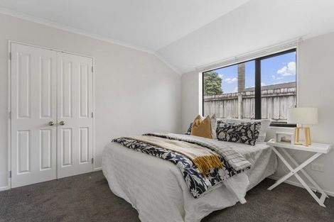 Photo of property in 1 Cathcart Close, Pukekohe, 2120