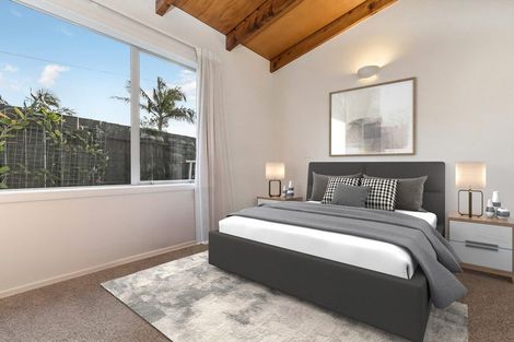 Photo of property in 68a Bay Street, Red Beach, 0932