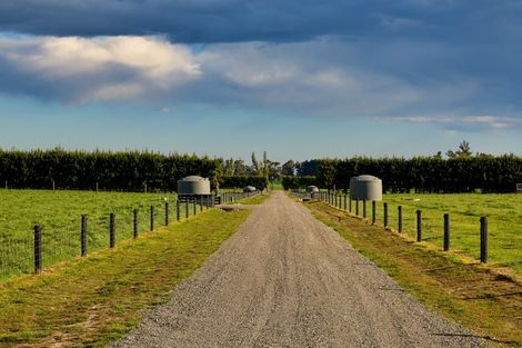 Photo of property in 105 Chapel Road, Loburn, 7472