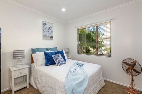 Photo of property in 4 Stornaway Drive, Flat Bush, Auckland, 2016