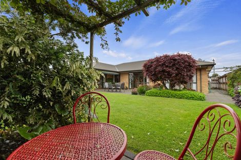 Photo of property in 5 Chesterton Drive, Leamington, Cambridge, 3432