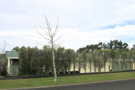 Photo of property in 44 Acacia Crescent, Glenview, Hamilton, 3206