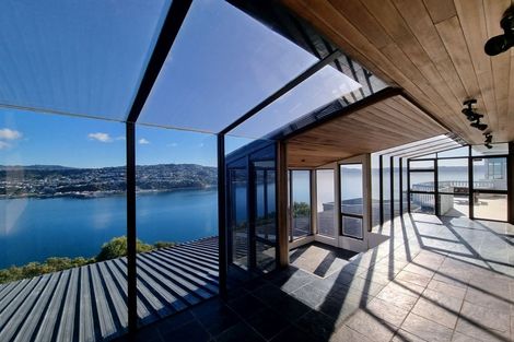 Photo of property in 27 Kaikoura Street, Maupuia, Wellington, 6022