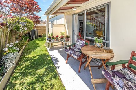 Photo of property in 6a Nikau Street, Tawhero, Whanganui, 4501