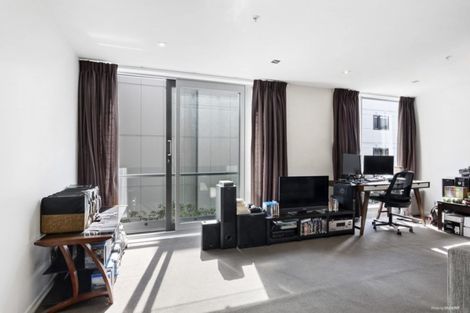 Photo of property in Republic2, 6l/10 Lorne Street, Te Aro, Wellington, 6011