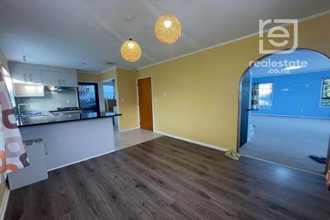 Photo of property in 3/99 Donovan Street, Blockhouse Bay, Auckland, 0600