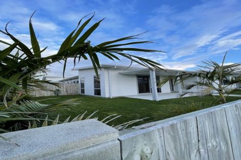 Photo of property in 10 Spinifex Street, Papamoa Beach, Papamoa, 3118