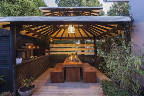 Photo of property in 19 Hadlow Place, Burnside, Christchurch, 8041