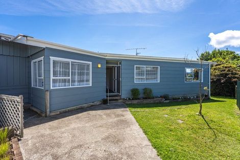 Photo of property in 31 Moana Road, Paraparaumu, 5032