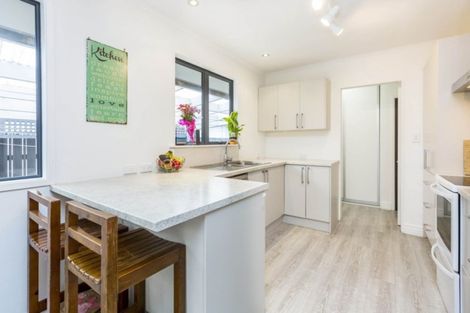 Photo of property in 13 Gemstone Drive, Birchville, Upper Hutt, 5018