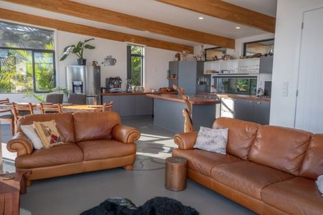 Photo of property in 26 Coachmans Way, Cable Bay, 0420