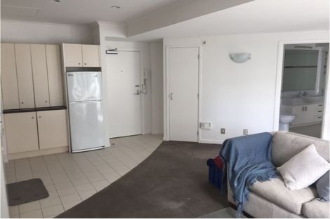 Photo of property in Tower Hill Apartments, 2g/1 Emily Place, Auckland Central, Auckland, 1010