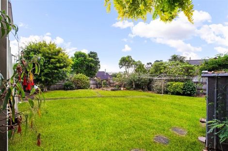 Photo of property in 239 Royal Road, Massey, Auckland, 0614