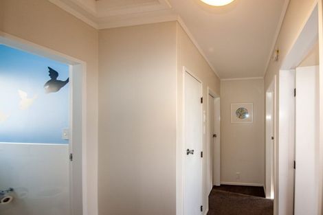 Photo of property in 24 Chisbury Street, Churton Park, Wellington, 6037