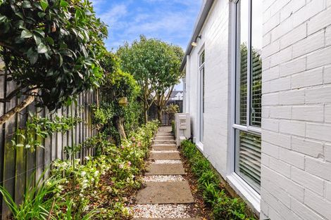 Photo of property in 20 Leinster Road, Merivale, Christchurch, 8014