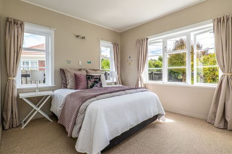 Photo of property in 8 Bard Street, Somerfield, Christchurch, 8024