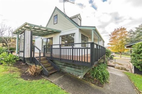 Photo of property in 4 Bastia Avenue, Bastia Hill, Whanganui, 4500