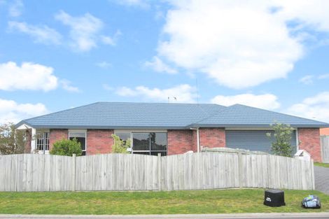 Photo of property in 1 Thoroughbred Place, Papamoa Beach, Papamoa, 3118