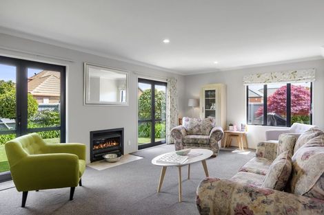 Photo of property in 9 Oakview Lane, Cashmere, Christchurch, 8022