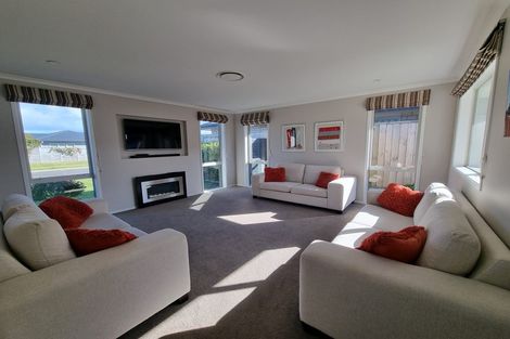 Photo of property in 115 Penetaka Heights, Pyes Pa, Tauranga, 3112