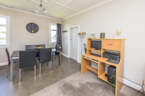 Photo of property in 4 Bute Place, Aramoho, Whanganui, 4500