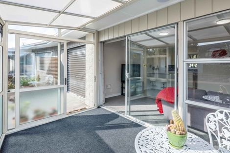 Photo of property in 30a Toru Road, Paraparaumu Beach, Paraparaumu, 5032