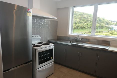 Photo of property in 5 Mulberry Street, Maungaraki, Lower Hutt, 5010