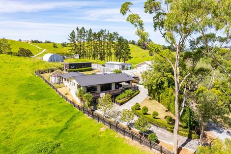 Photo of property in 5 Skelton Crescent, Paparoa, 0571