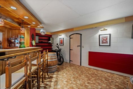 Photo of property in 9 Cypress Court, Kelvin Heights, Queenstown, 9300