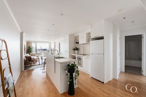 Photo of property in Algarve Apartments, 315/332 Maunganui Road, Mount Maunganui, 3116