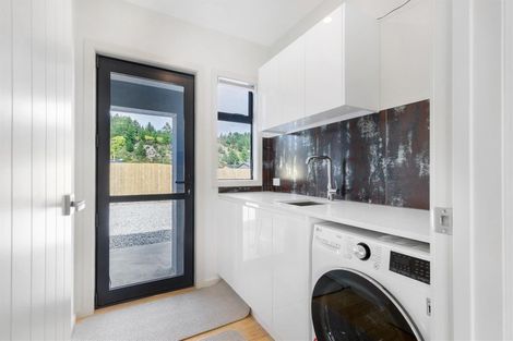 Photo of property in Luggate Park, 11 Cooper Crescent, Luggate, Cromwell, 9383