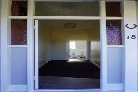 Photo of property in 18 Swiss Avenue, Gonville, Whanganui, 4501