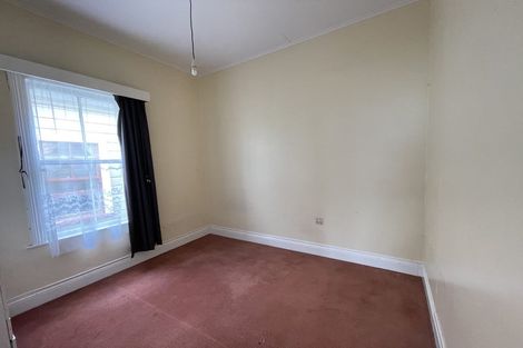 Photo of property in 128 Wallace Street, Mount Cook, Wellington, 6021