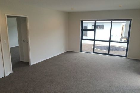 Photo of property in 3 Mill Grove, Riverhead, 0820
