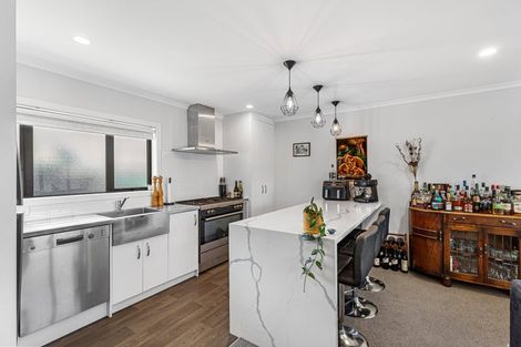 Photo of property in 2/15 Cook Street, Hamilton East, Hamilton, 3216