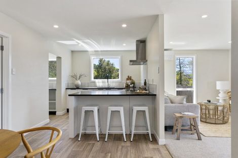 Photo of property in 12b Reeves Road, Acacia Bay, Taupo, 3330