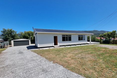 Photo of property in 21 Ballance Street, Runanga, 7803