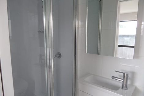 Photo of property in 11 Makamaka Lane, Albany Heights, Auckland, 0632