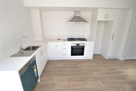 Photo of property in 34 Hobsonville Point Road, Hobsonville, Auckland, 0616