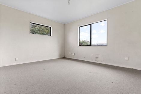 Photo of property in 1/12 Templeton Place, Clendon Park, Auckland, 2103