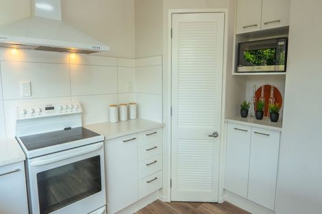 Photo of property in 1/16 Fieldstone Court, Northpark, Auckland, 2013