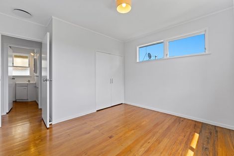 Photo of property in 1/117 Parkhurst Road, Parakai, 0830