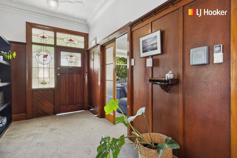 Photo of property in 38 Highcliff Road, Andersons Bay, Dunedin, 9013