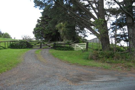 Photo of property in 255 Annandale Road, Kumeu, Henderson, 0782