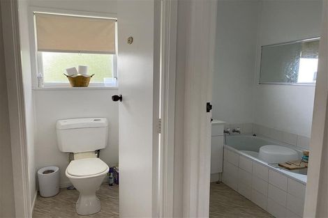 Photo of property in 1/5 Fordyce Avenue, Sunnyhills, Auckland, 2010