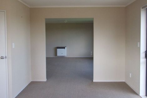Photo of property in 53 Meridian Grove, Kelvin Grove, Palmerston North, 4414